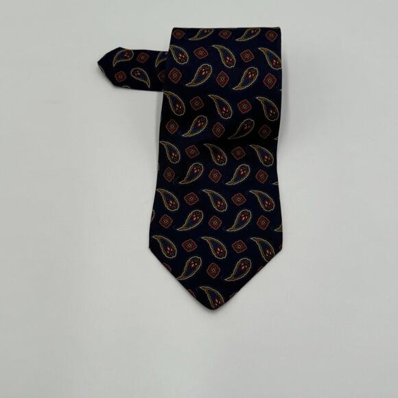 Harvé Benard Men's Navy Tie Pure Silk Paisley Printed Made In USA 5 FOR $25 💵 - Picture 5 of 5